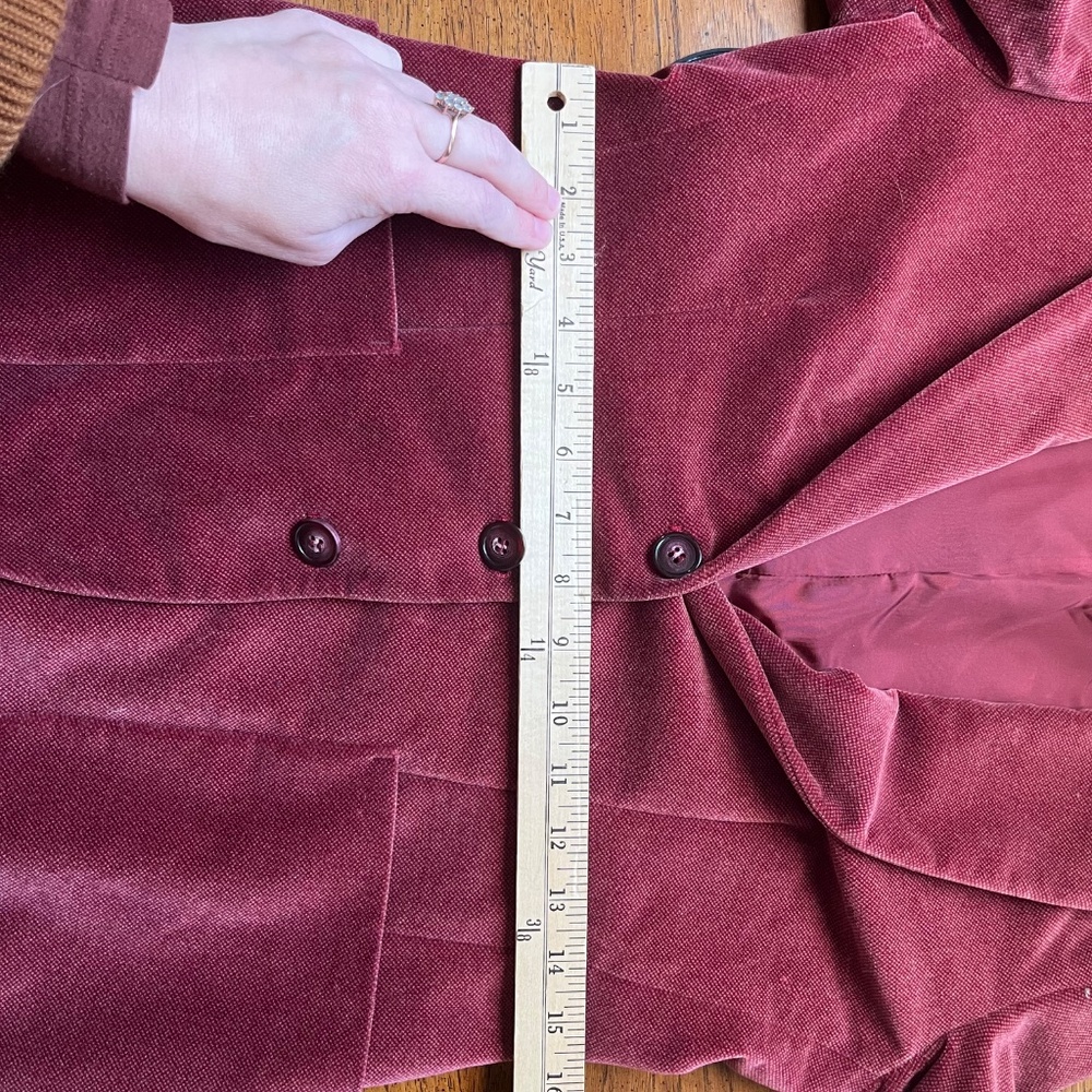 Vintage 3 Button Soft Burgundy / Dark Dusty Rose Velvet Blazer Size Small - Picture 8 of 9
